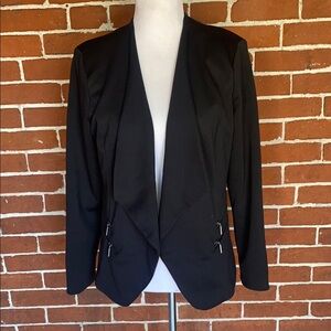 Pre-loved 💕 Elegant Black Women's Jacket